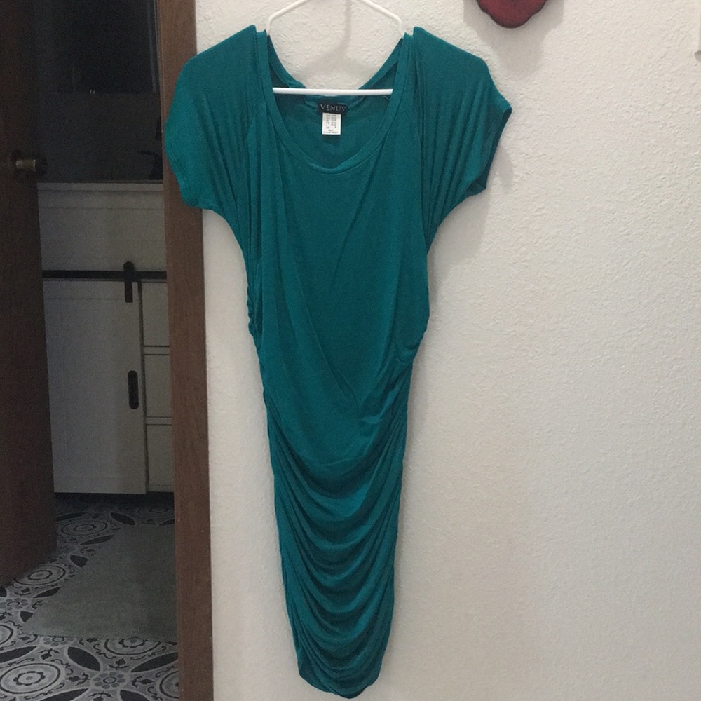 Ruched short sleeved dress